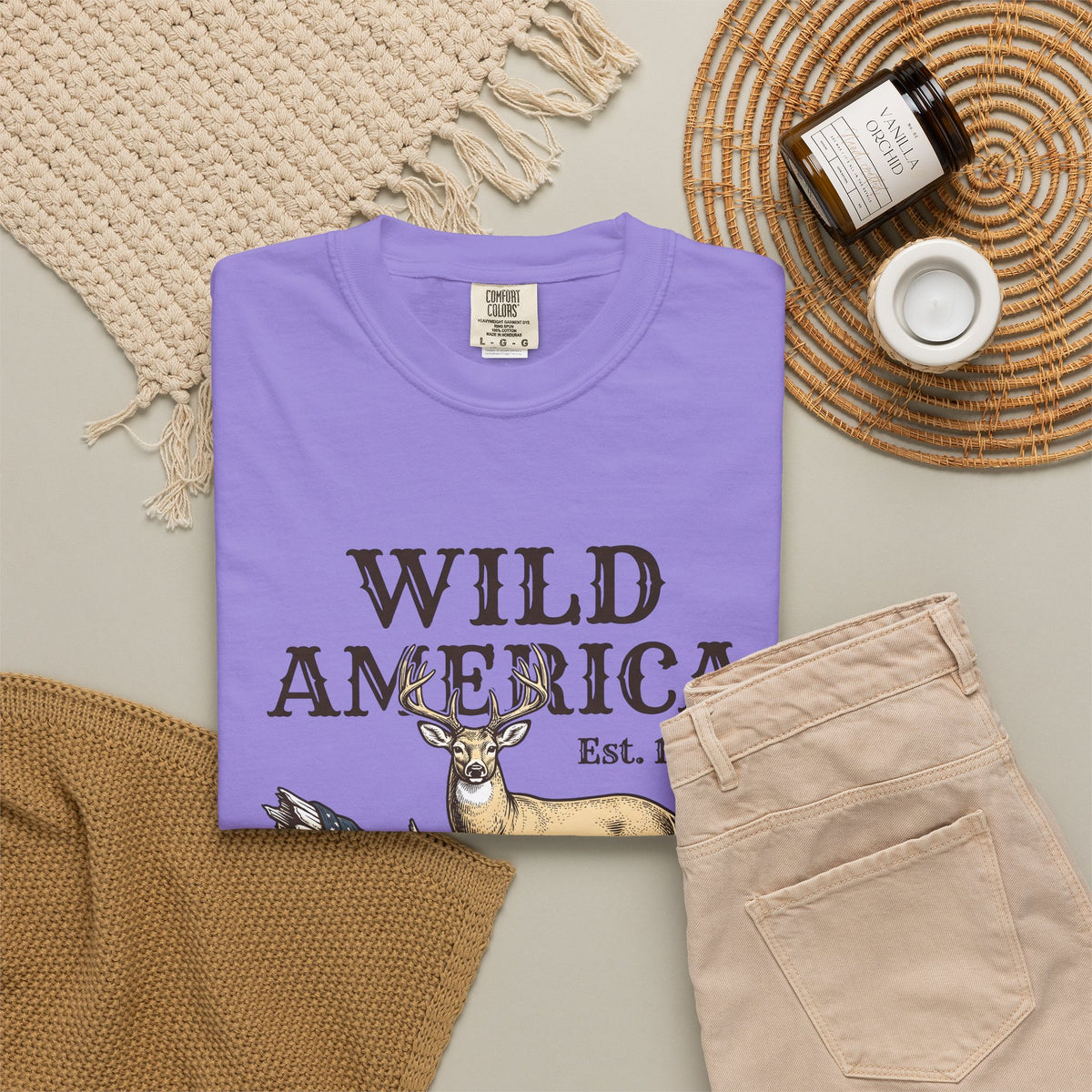 Deer Artwork America Liberty Gift Antique Fawn American Fan Vintage Freedom Doodle National Flag T-Shirt