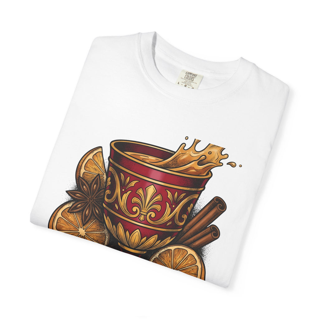 Hot Spiced Drink Holiday Yuletide Gift Farmhouse Mulled Wine Christmas Fan Rustic Winter Outline T-Shirt