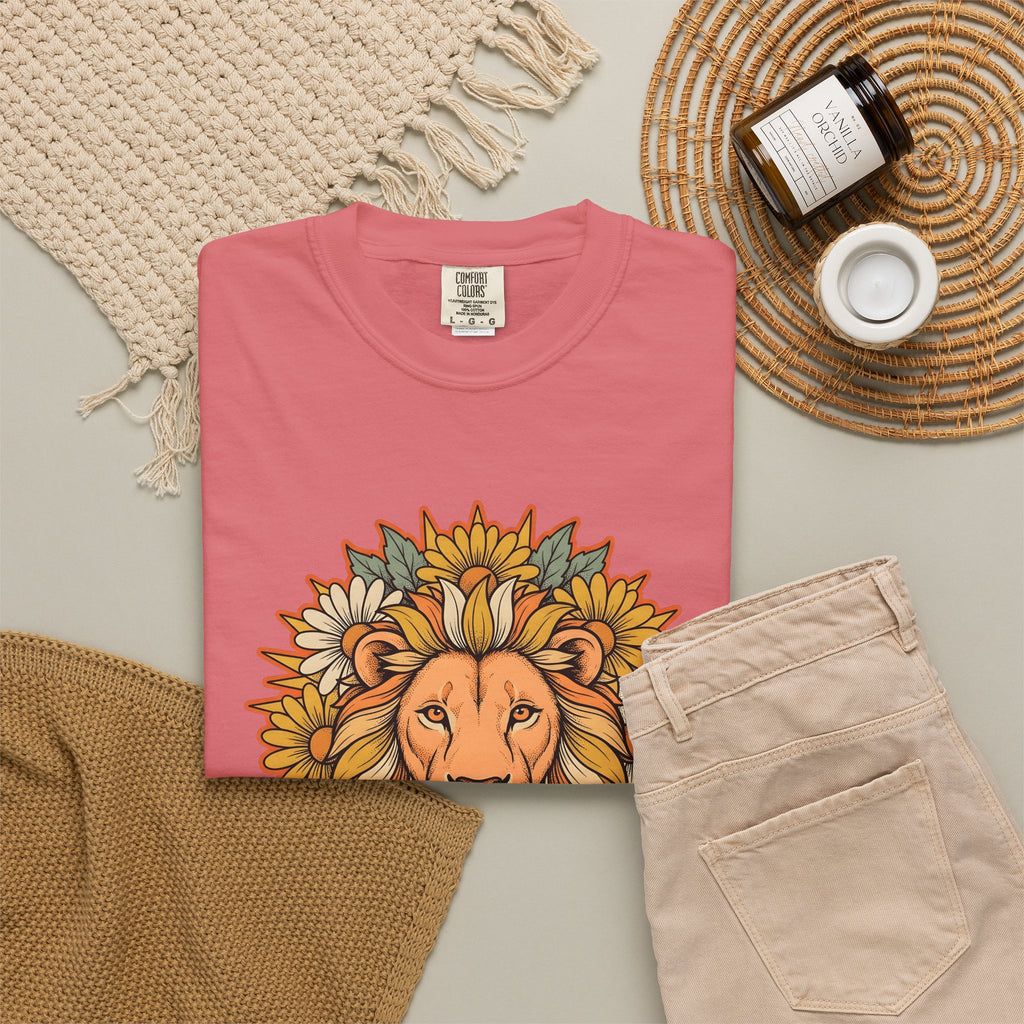 Lion Blossom Boho Chic Horoscope Gift Tribal Lion Bohemian Fan Ethnic Zodiac Classic Sunflower T-Shirt