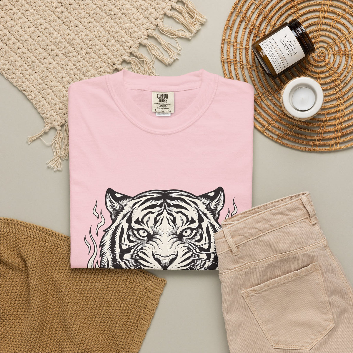 Tiger Face T-Shirt Tiger Wildlife Gift Women Tribal T-Shirt Tiger T-Shirt Tiger Fan Big Cat Graphic Retro Fire T-Shirt