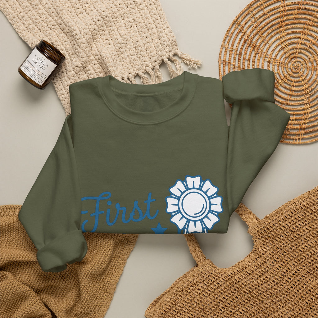 Prize Ribbon Cowgirl Cowboy Gear Gift Cute Rosette Rodeo Fan Western Cowboy Vintage Spark Sweatshirt