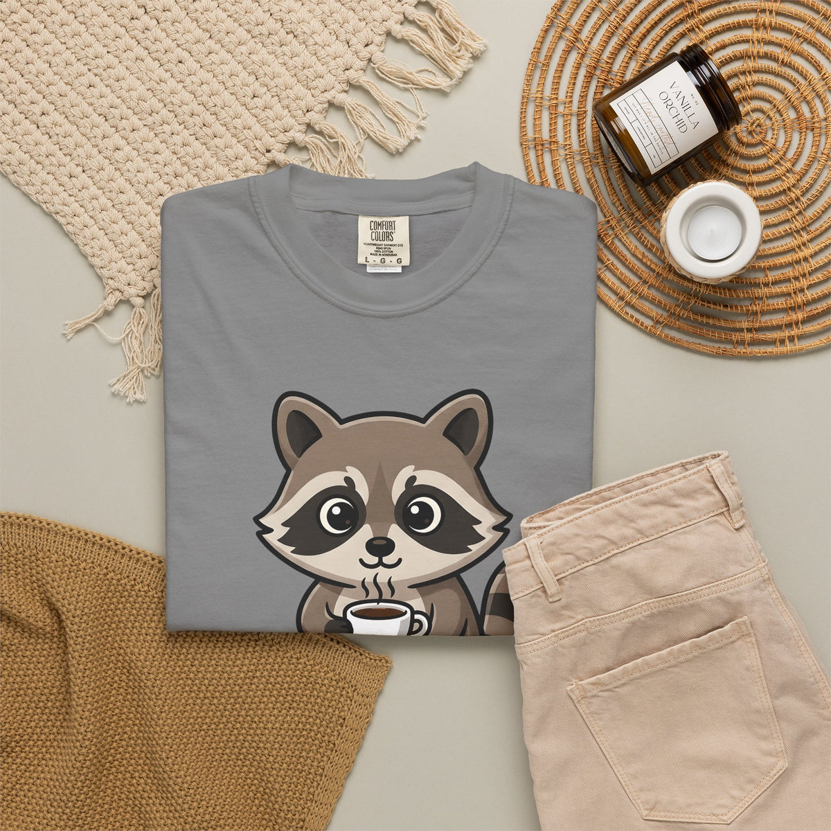 Raccoon Drink Cup T-Shirt Coffee Fauna Gift Women Delightful T-Shirt T-Shirt T-Shirt Coffee Fan Wildlife Graphic T-Shirt Toon Beast T-Shirt