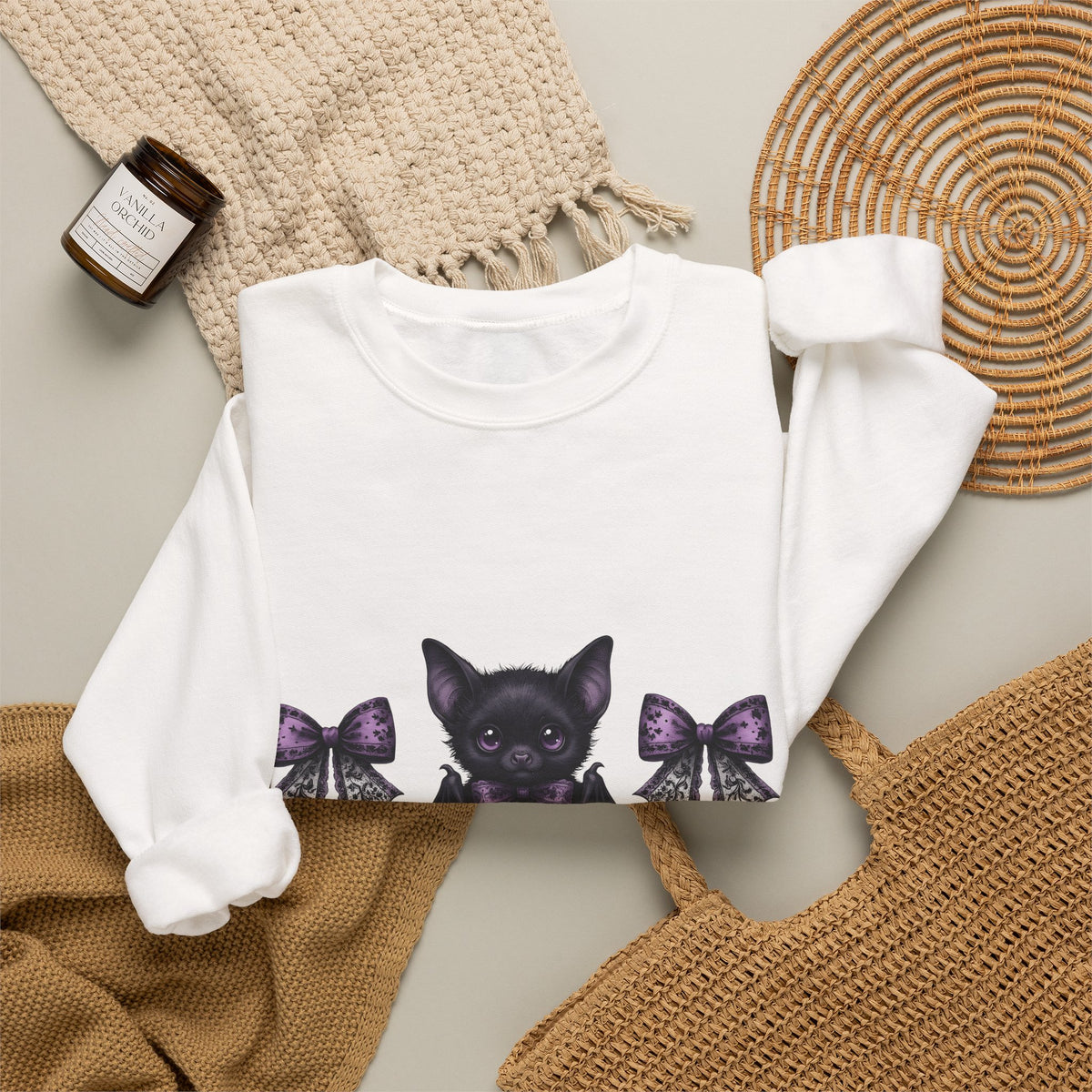 Sweet Bat Halloween Occult Gift Anime Vampire Horror Fan Manga Esoteric Hand Drawn Frill Sweatshirt