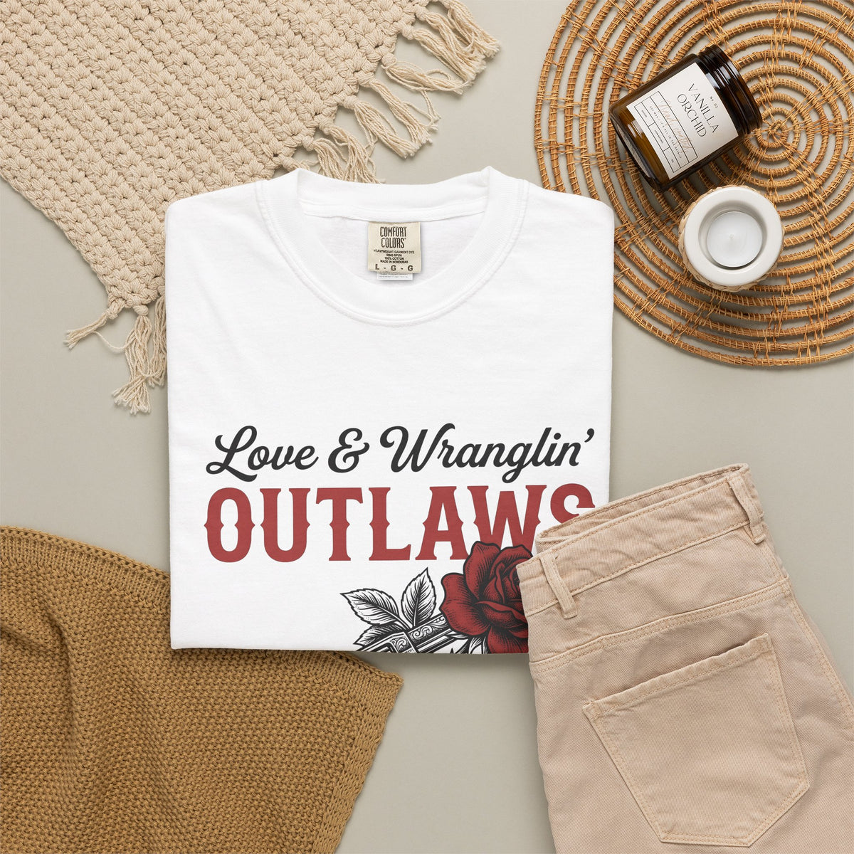 Six Shooter Rose T-Shirt St. Valentine's Day Western Wear Gift Women Antique T-Shirt Rose T-Shirt Valentine Fan Vintage T-Shirt Cowboy Graphic