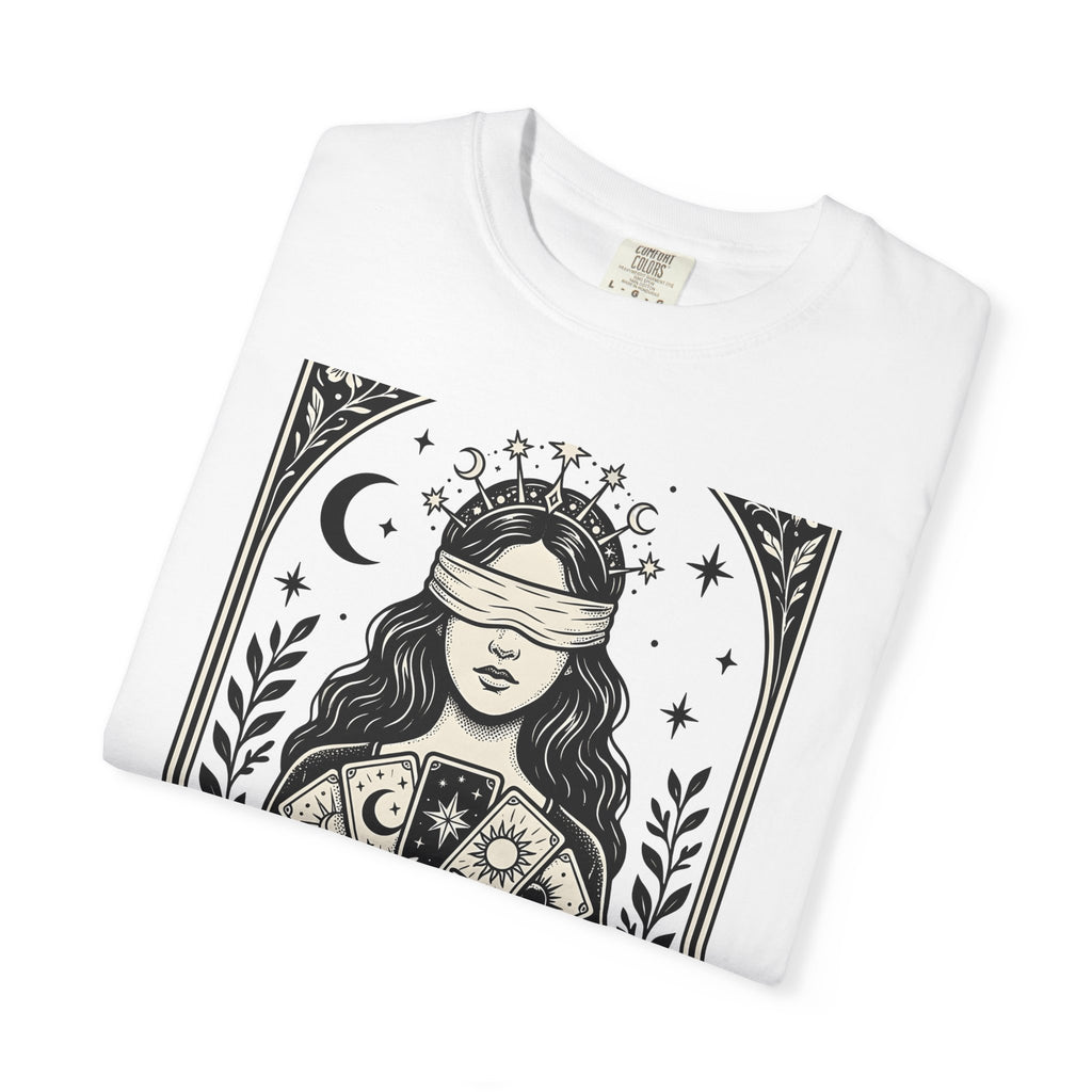 Tarot Card Reader T-Shirt Boho Chic Spiritual Gift Women Mystical T-Shirt Fortune Teller T-Shirt Bohemian Enthusiast Esoteric Graphic Spiritual