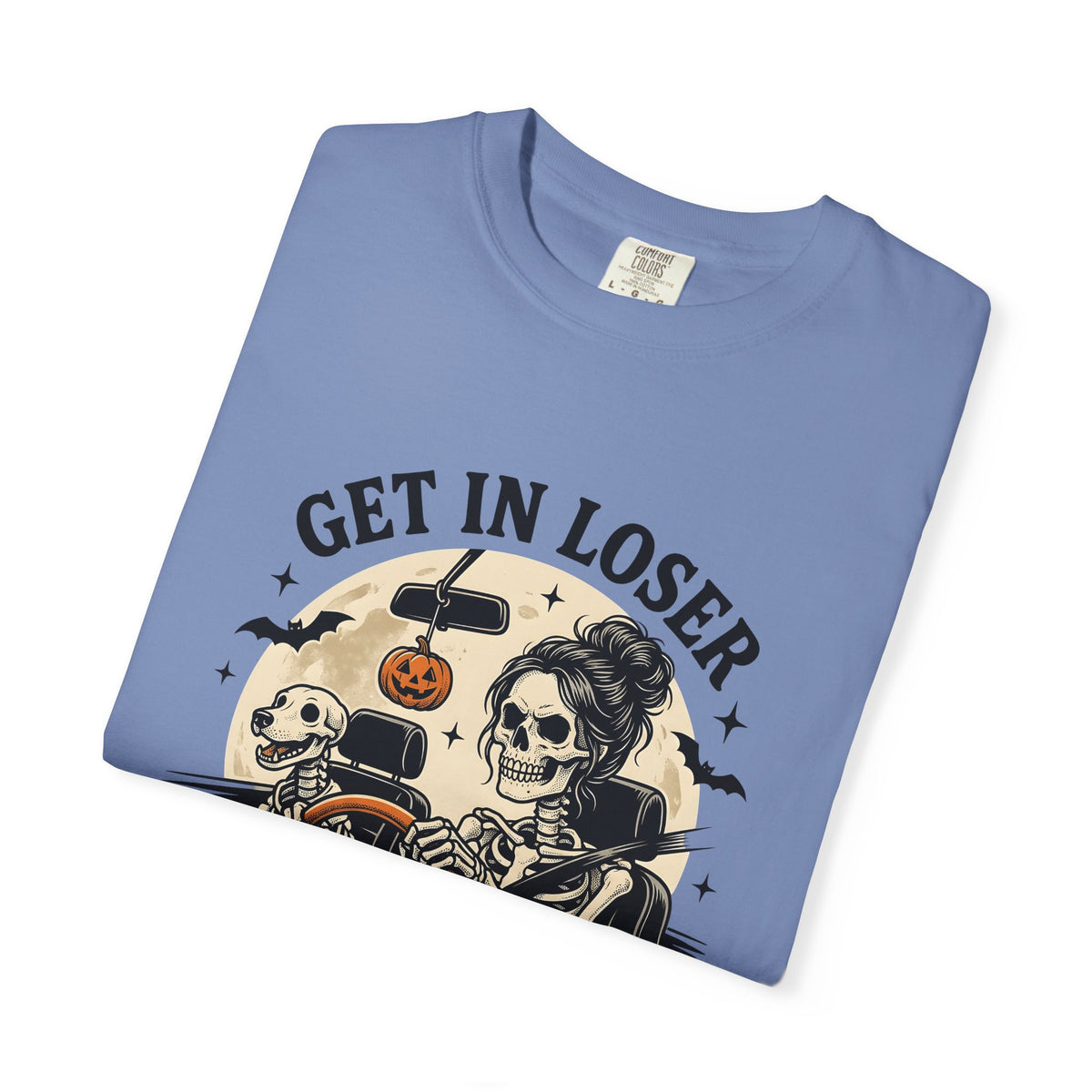 Skeleton Driver T-Shirt Halloween Spooky Gift Women Vintage T-Shirt Skeleton T-Shirt Horror Fan Retro T-Shirt Creepy Graphic Hand Drawn Bat T-Shirt