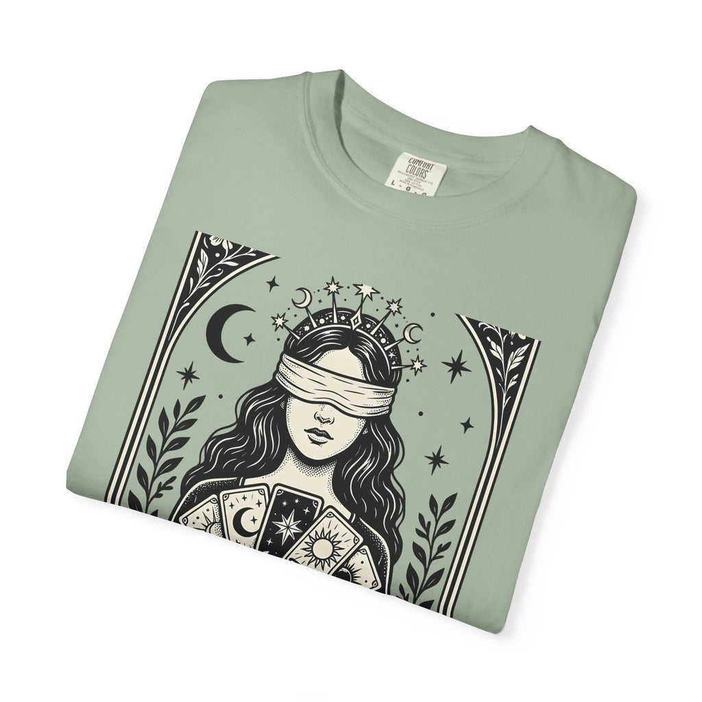 Tarot Card Reader T-Shirt Boho Chic Spiritual Gift Women Mystical T-Shirt Fortune Teller T-Shirt Bohemian Enthusiast Esoteric Graphic Spiritual