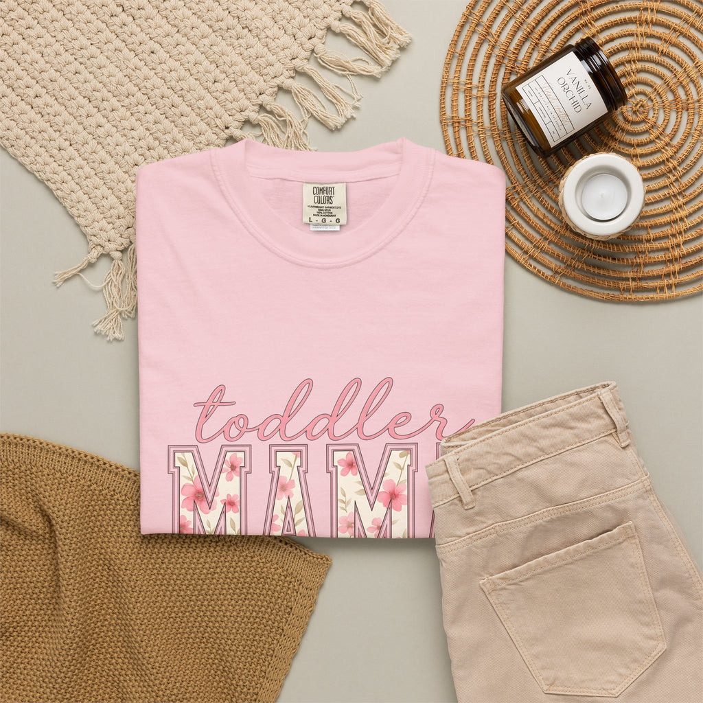 Blossom Letters T-Shirt Moms Bouquet Gift Women Elegant T-Shirt Alphabet Typography T-Shirt Motherhood Fan Artistic T-Shirt Floral Graphic Classic