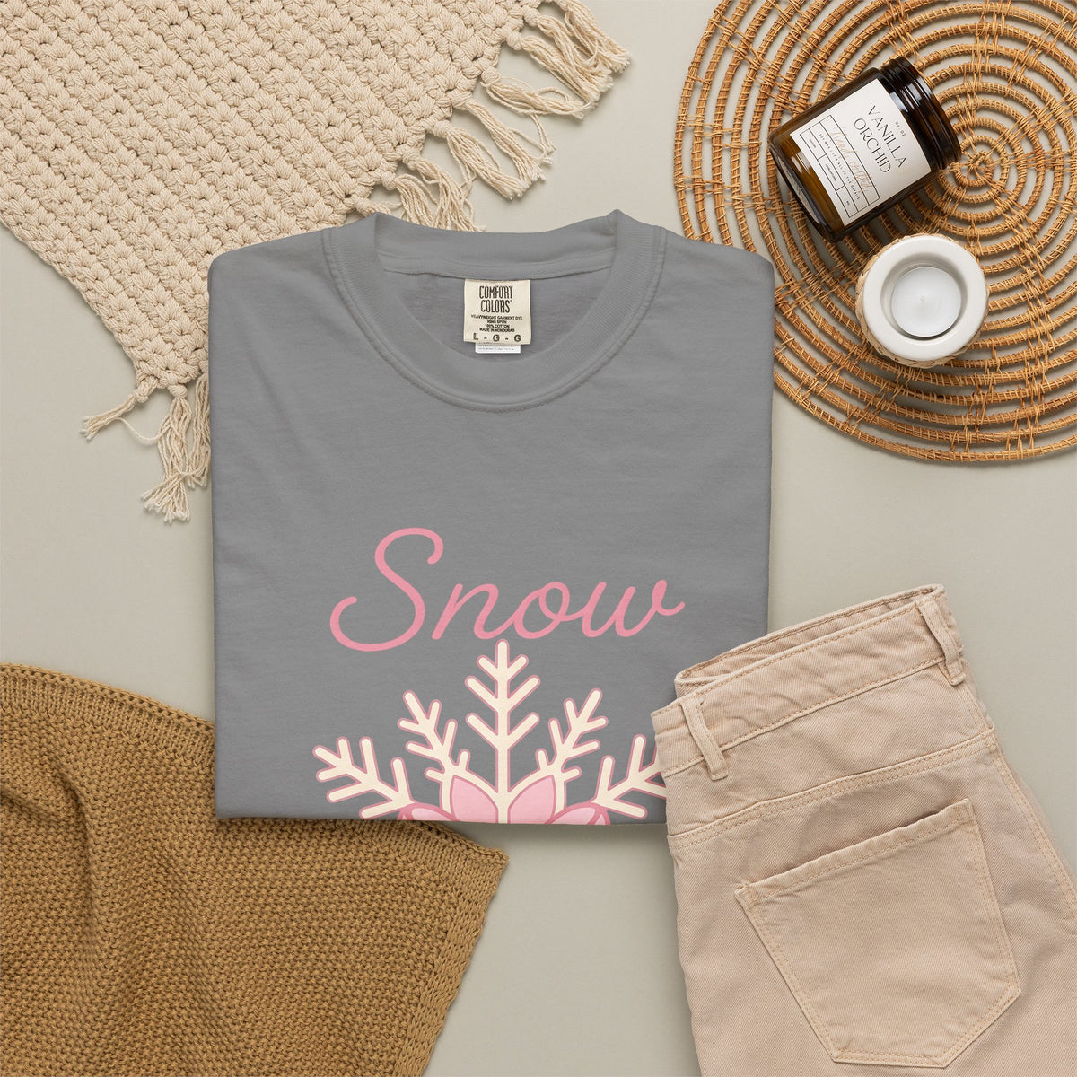 Snowflake Knot Winter Yuletide Gift Playful Frost Snow Fan Ice Crystal Christmas Sleek Band T-Shirt