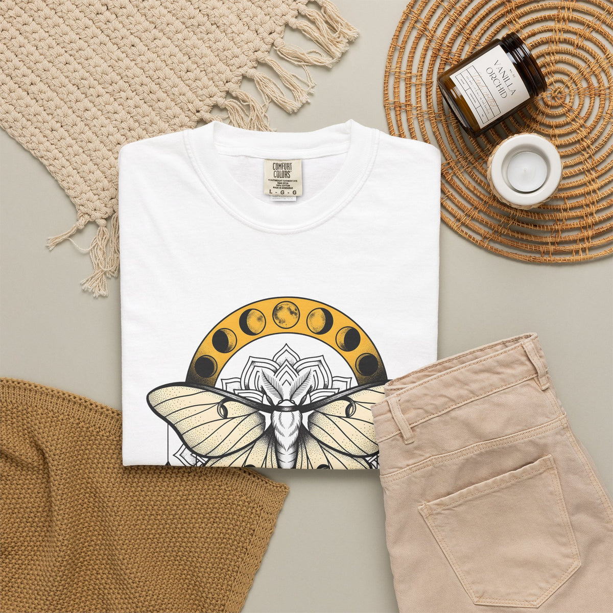 Luna Moth T-Shirt Boho Chic Mystical Gift Women Mandala T-Shirt Moon Moth T-Shirt Hippie Fan Sacred T-Shirt Spiritual Graphic Line Art Moon Phases