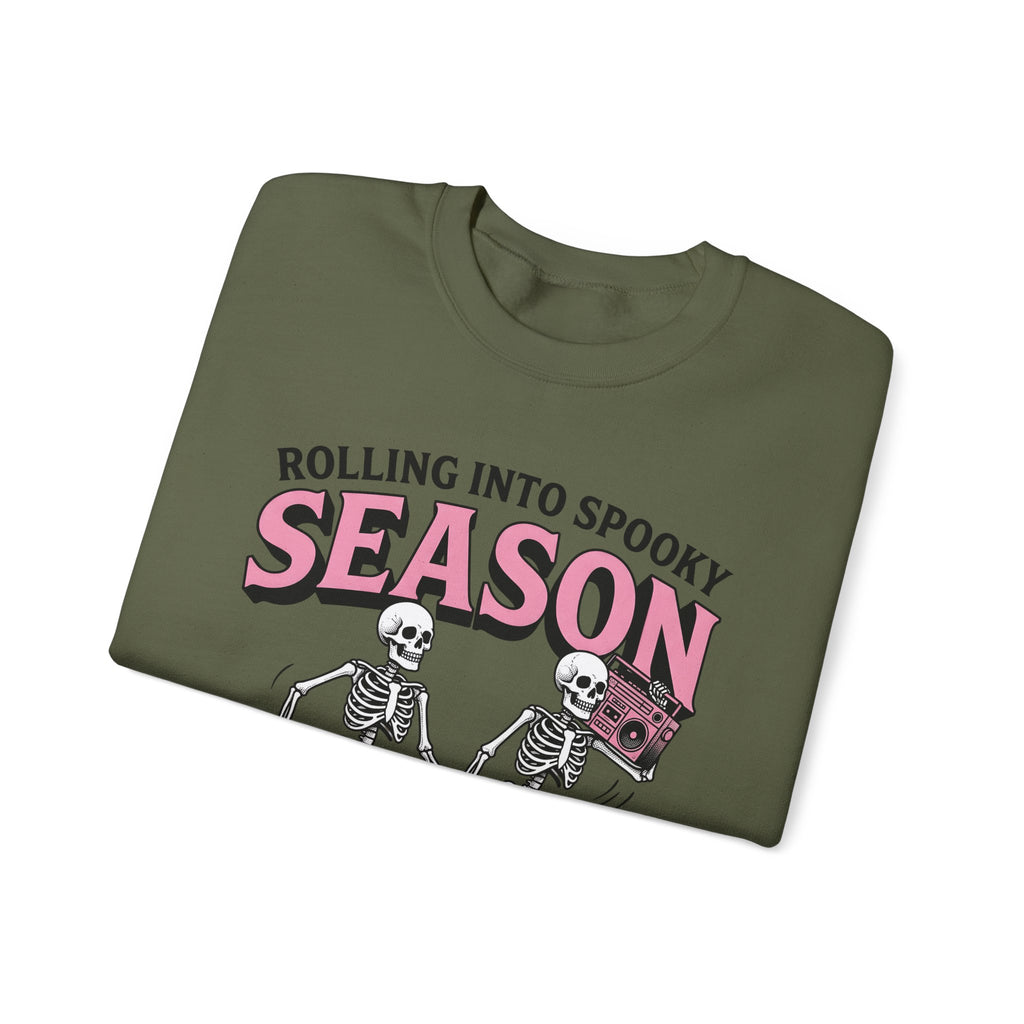 Skull Roller Skate Sweatshirt Halloween Celebration Gift Women Vintage Sweatshirt Roller Skating Sweatshirt Spooky Fan Retro Sweatshirt