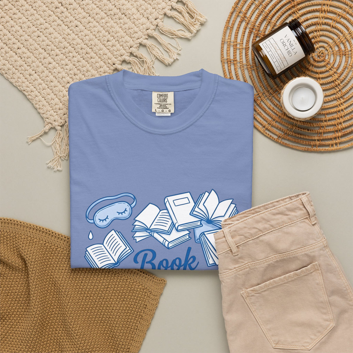 Book Stack T-Shirt Book Reading Gift Women Doodle T-Shirt Book Pile T-Shirt Bibliophile Fan Illustrated Graphic Bookworm Design Whimsical Sleep