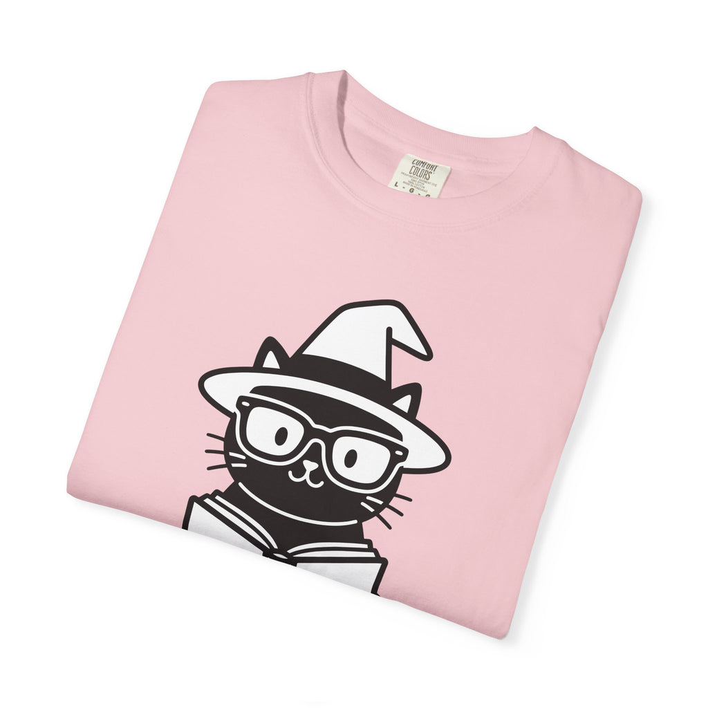 Dark Cat Witch T-Shirt Halloween Literature Gift Women Animated T-Shirt Black Cat Witch T-Shirt Horror Fan Cartoon T-Shirt Book Graphic Clean