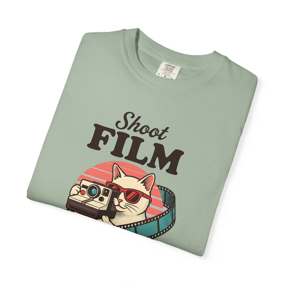 Kitten Camera T-Shirt Cat Photo Gift Women Antique T-Shirt Camera Obscura T-Shirt Cat Fan Faux Vintage T-Shirt Photography Graphic Old School Photo