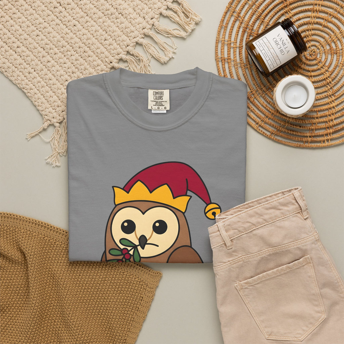 Owl Print T-Shirt Christmas Fauna Gift Women Playful T-Shirt Owl T-Shirt Christmas Fan Hoot Graphic Wildlife Illustration Fun Pine T-Shirt