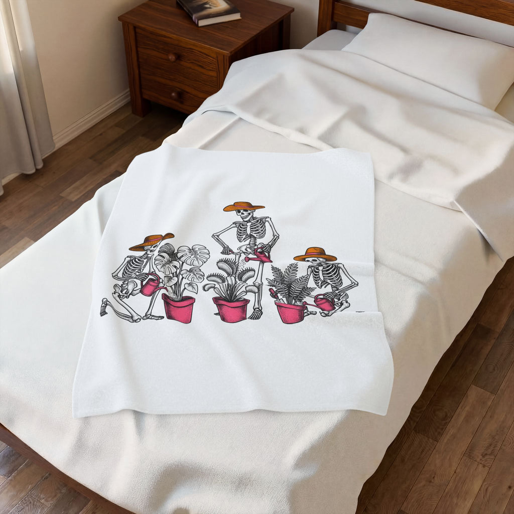 Skull Gardener Halloween Plants Gift Sketch Skeleton Horror Fan Drawing Floral Retro Potted Plants Blanket