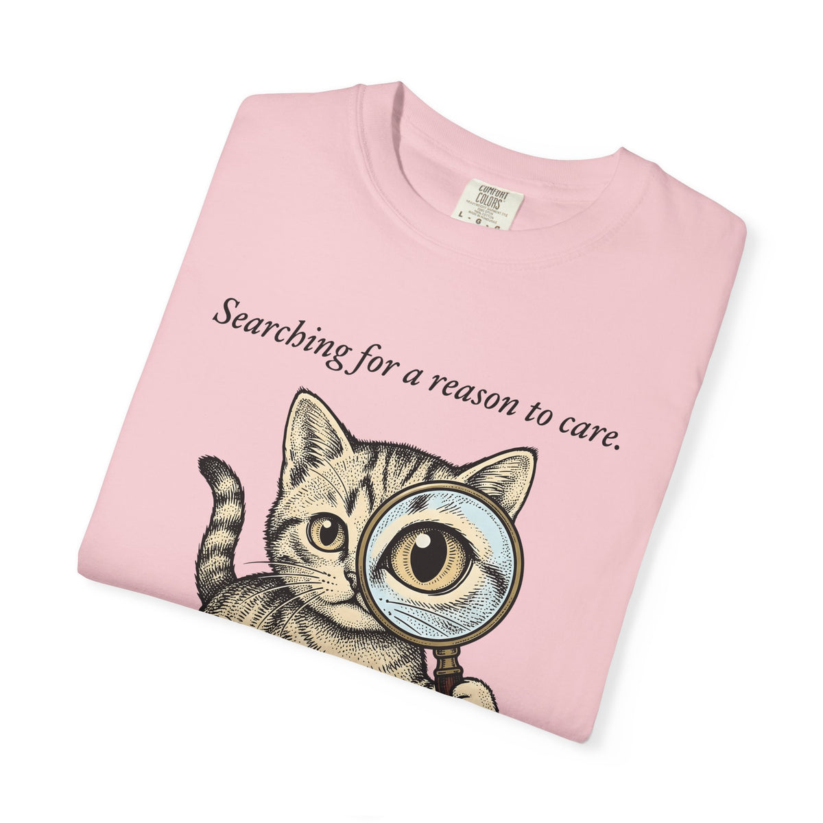 Tabby Cat T-Shirt Cat Humor Gift Women Vintage T-Shirt Kitty T-Shirt Cat Fan Retro T-Shirt Funny Graphic Hand Drawn Magnifying Glass T-Shirt