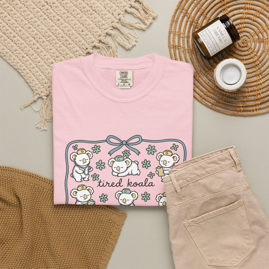 Medical Koala T-Shirt Nurses Fauna Gift Women Sweet T-Shirt Koala T-Shirt Nurse Enthusiast Cute T-Shirt Wildlife Graphic Doodle Florals T-Shirt