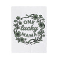 Lucky Leaf Wreath Blanket Moms Amulet Gift Women Minimalist Blanket Wreath Blanket Mother Fan Simple Blanket Talisman Graphic Sketch Streamer