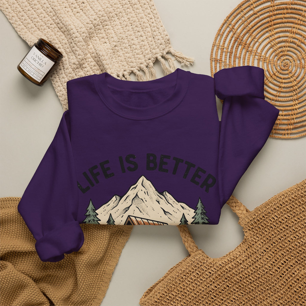Ski Lodge Sweatshirt Skiing Exploration Gift Women Retro Sweatshirt Lodge Sweatshirt Skier Enthusiast Vintage Sweatshirt Adventure Graphic Sketch Peaks Sweatshirt