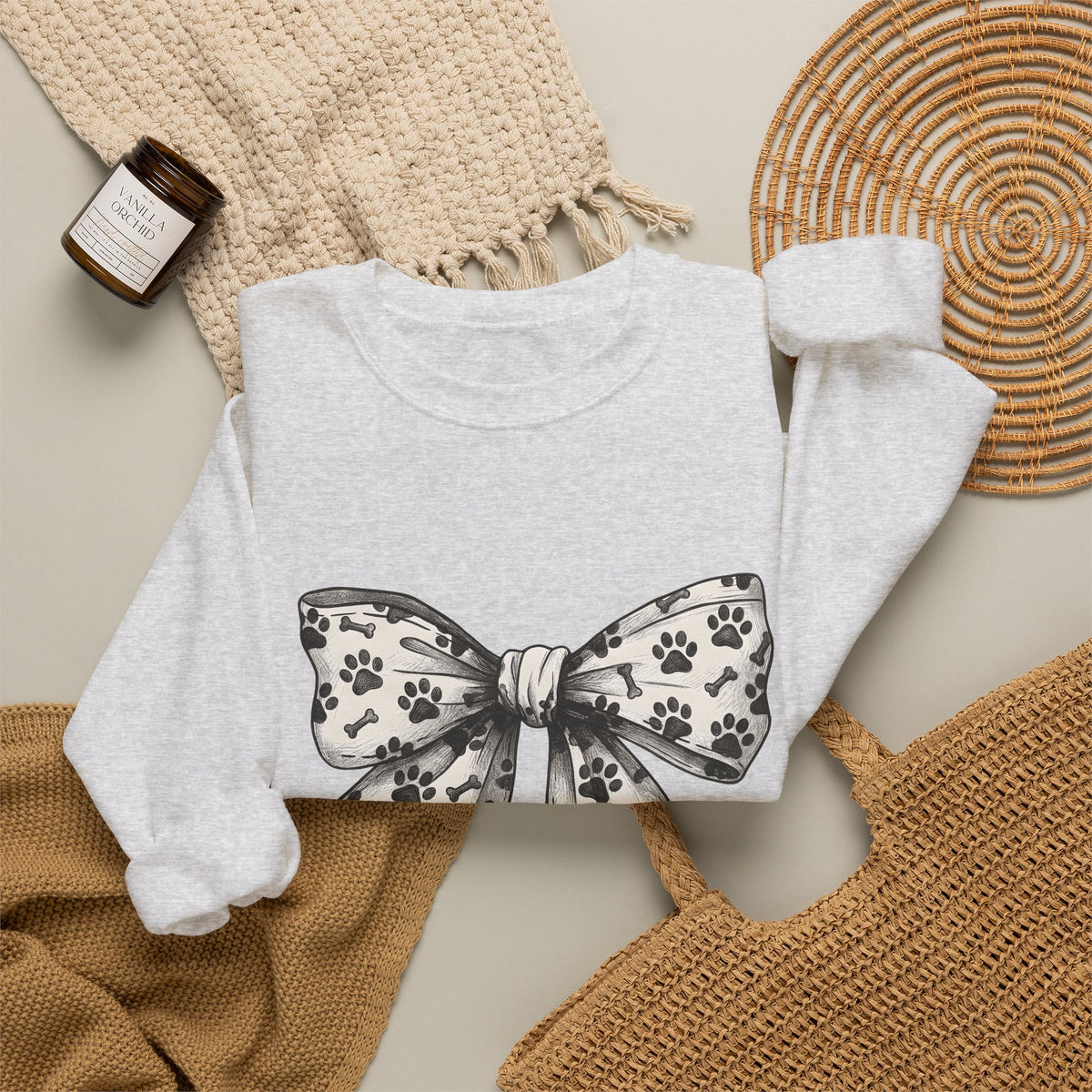 Decorative Paw Print Sweatshirt Dog Mom Creatures Gift Women Outline Sweatshirt Paw Print Sweatshirt Dog Mom Fan Minimalist Sweatshirt Animal Graphic Sleek