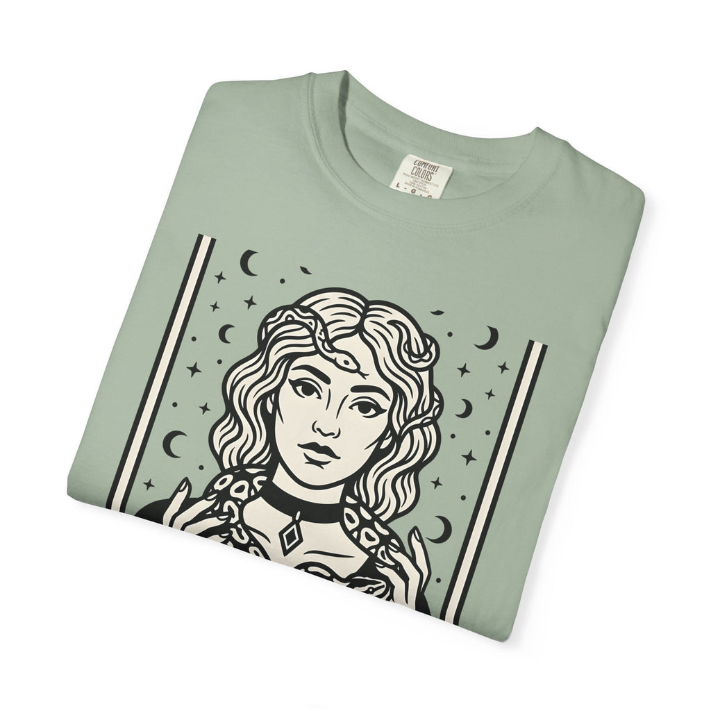 Mystical Female Serpent T-Shirt Boho Chic Spells Gift Women Oracle T-Shirt Snake T-Shirt Bohemian Fan Divination T-Shirt Magic Graphic Retro Lunar