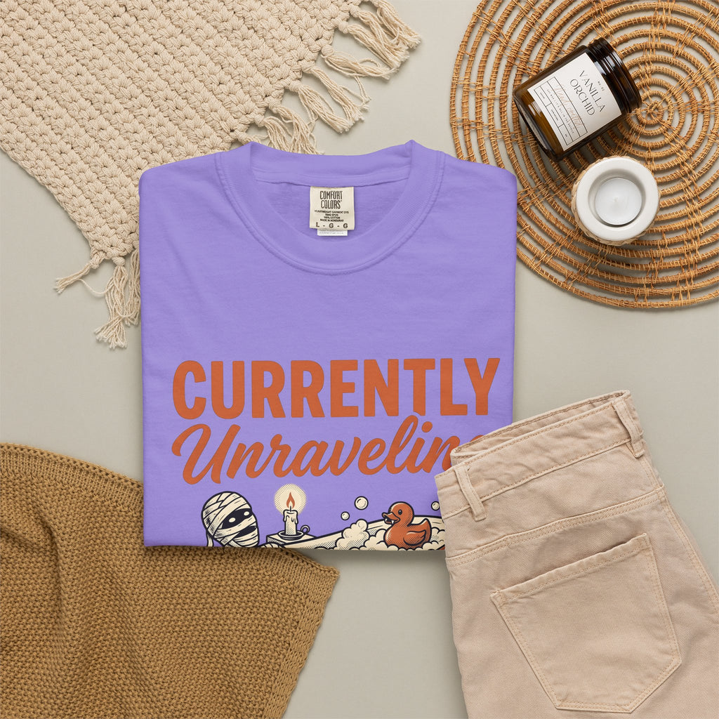Mummy Bathtub T-Shirt Halloween Humor Gift Women Comic T-Shirt Wrapped Mummy T-Shirt Spooky Fan Cartoon T-Shirt Funny Graphic Vintage Rubber Duck