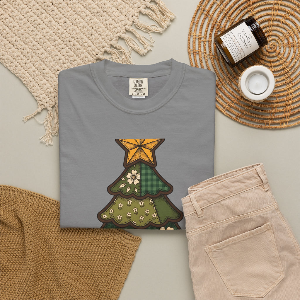 Christmas Tree Christmas Holiday Gift Farmhouse Fir Christmas Fan Rustic Seasonal Vintage Red Bow T-Shirt