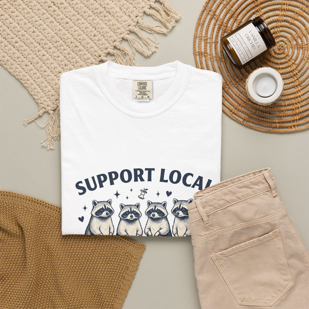 Raccoon Family T-Shirt Raccoon Pet Gift Women Classic T-Shirt Trash Panda T-Shirt Raccoon Fan Vintage T-Shirt Animal Graphic Doodle Heart Shapes