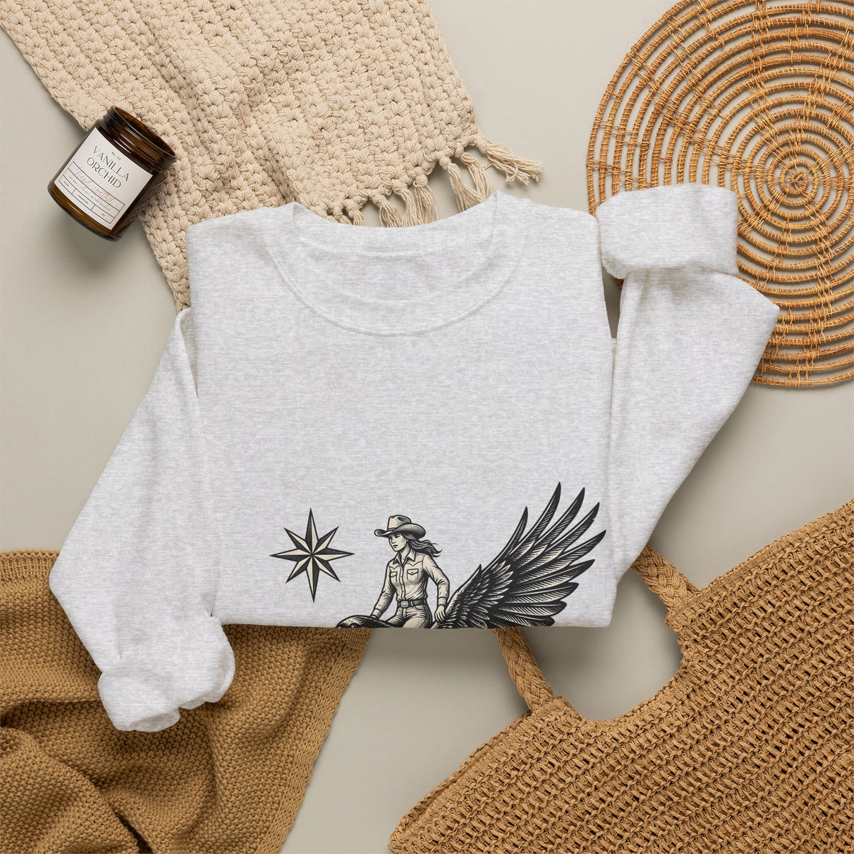 Cowgirl On Raven Cowgirl Travel Gift Country Horsewoman Cowboy Fan Rustic Adventure Retro Sweatshirt