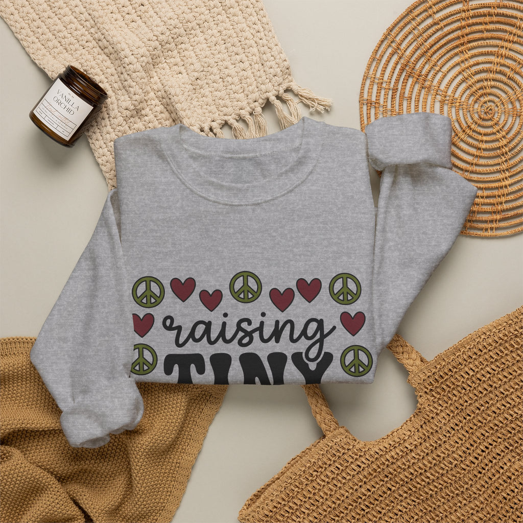 Peace Heart Motif Sweatshirt Moms Relatives Gift Women Folk Sweatshirt Harmony T