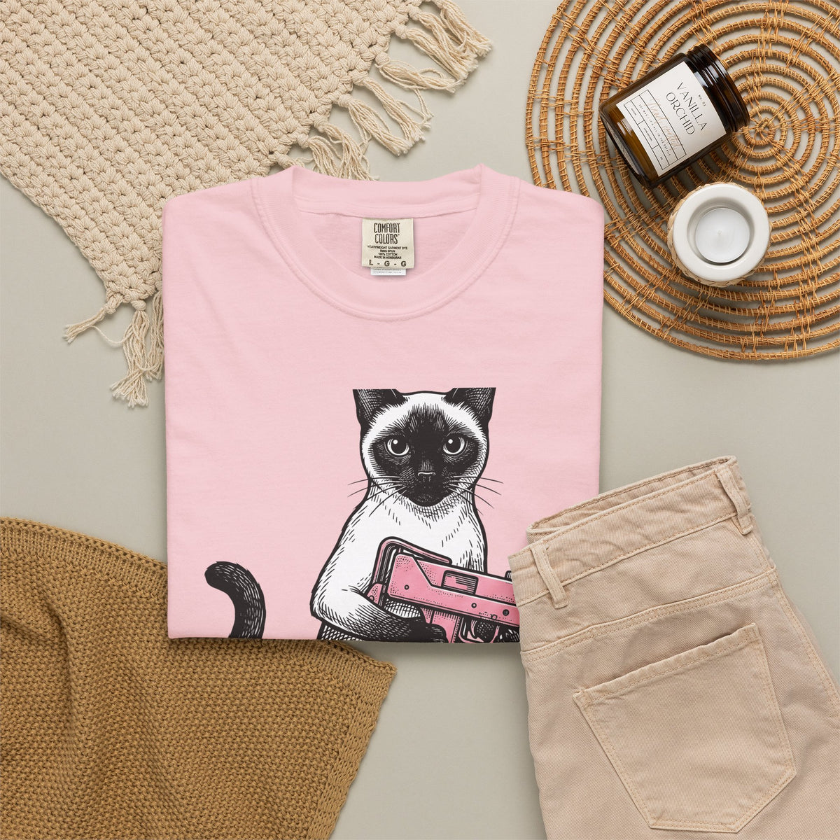Siamese Cat T-Shirt Cat Humor Gift Women Hand Drawn T-Shirt Siamese T-Shirt Feline Fan Illustrated Graphic T-Shirt Vintage Toy Gun T-Shirt