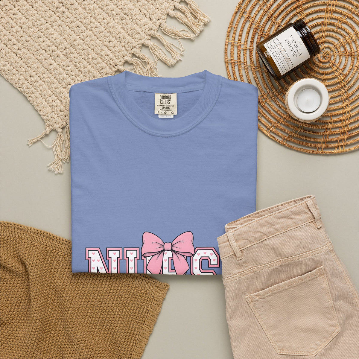 Blush Bow T-Shirt Nurse Thankfulness Gift Women Sweet T-Shirt Bow Tie T-Shirt Rn Fan Cute T-Shirt Gratitude Graphic Classic Heart Shapes T-Shirt