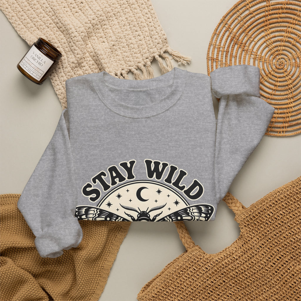 Moth Skull Sweatshirt Boho Chic Celestial Gift Women Gothic Sweatshirt Insect Sweatshirt Bohemian Fan Dark Sweatshirt Astrology Graphic Vintage Moon Sweatshirt