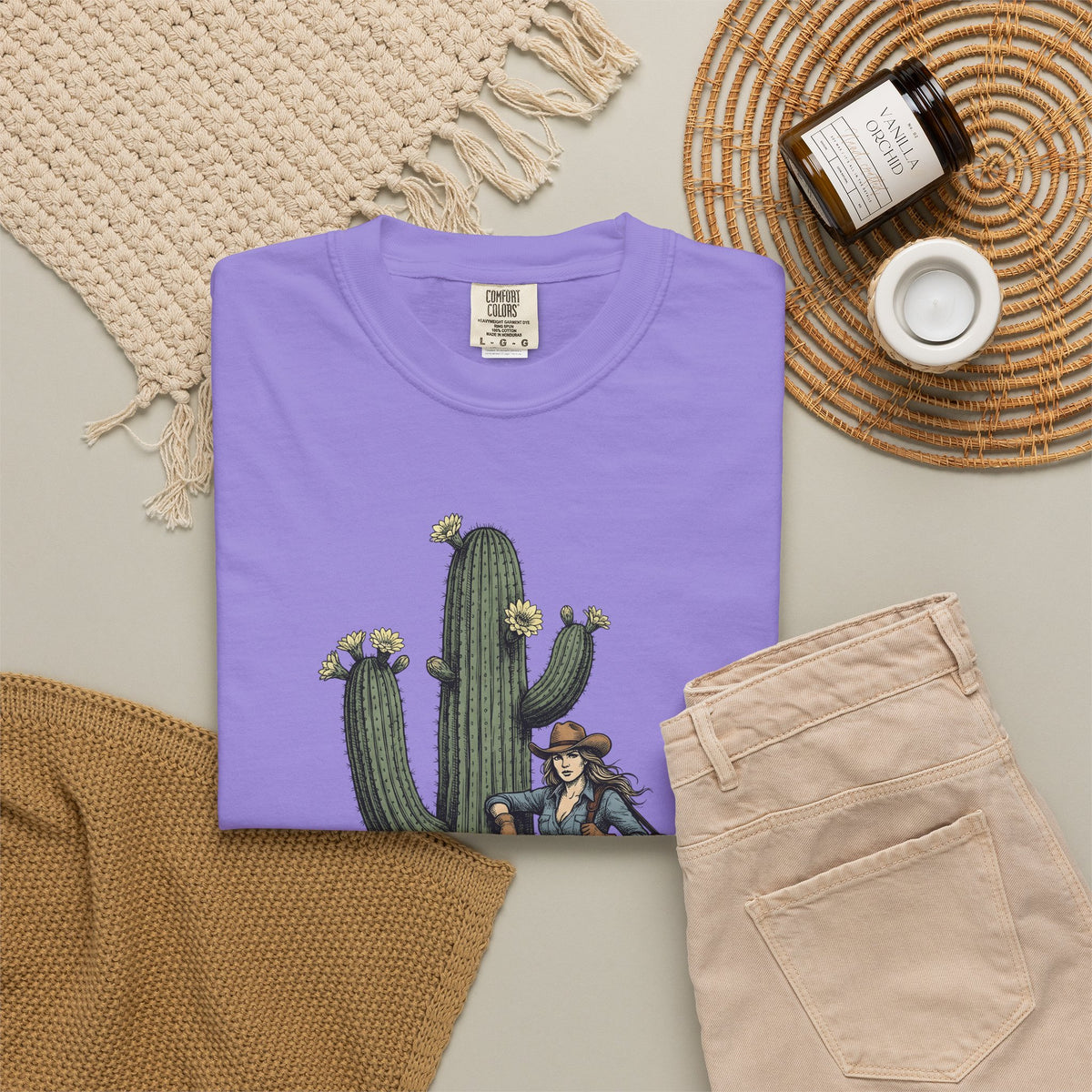 Cowgirl Cactus Cowgirl Ranch Gift Western Prickly Pear Cowboy Fan Rodeo Farm Vintage Saddle T-Shirt
