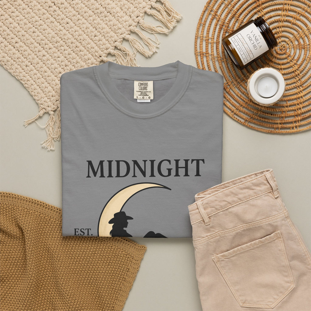 Cowgirl Moon Cowgirl Ranch Gift Cartoon Moonlight Cowgirl Fan Toon Farm Sketch Riding Boots T-Shirt