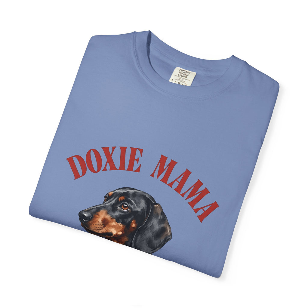 Dachshund Pet T-Shirt Dog Companion Gift Women Naturalistic T-Shirt Wiener Dog T-Shirt Dog Fan Doxie Design Dog Graphic Paint Wash Canine Portrait