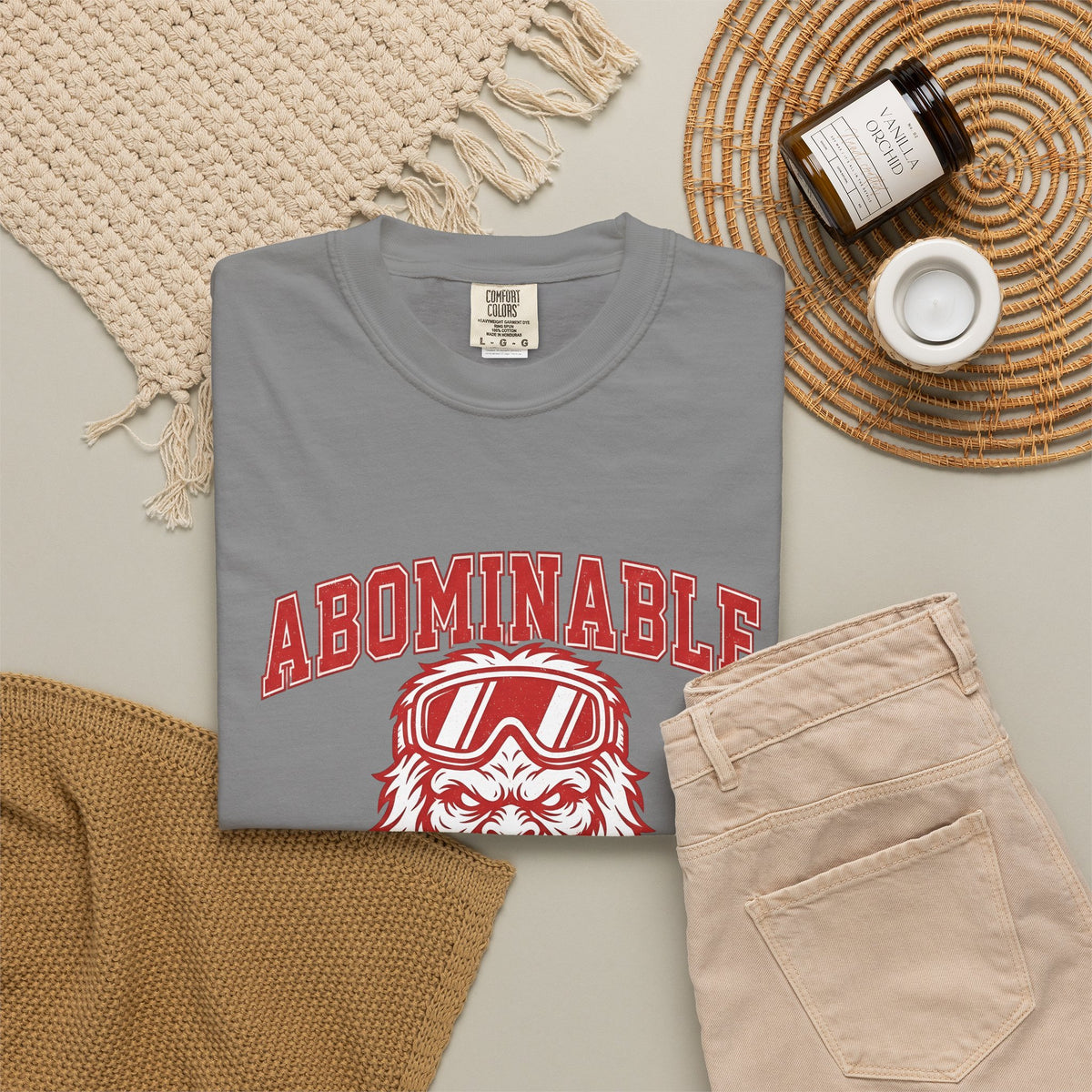 Abominable Snowman Face T-Shirt Christmas Cold Gift Women Strong T-Shirt Yeti T-Shirt Xmas Fan Vintage T-Shirt Frosty Graphic Antique Snow Goggles