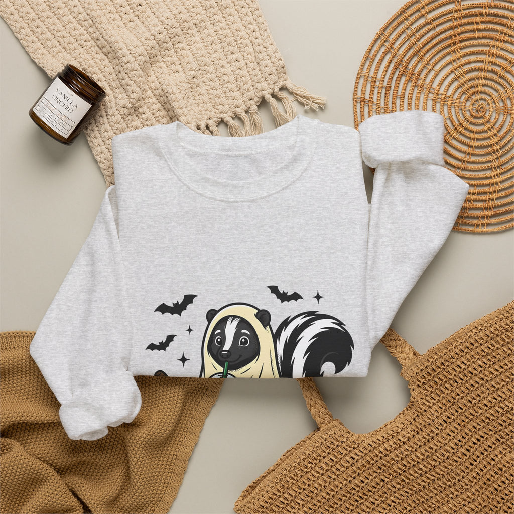 Skunk Ghost Sweatshirt Halloween Animal Gift Women Cartoon Sweatshirt Specter Sweatshirt Horror Fan Spooky Sweatshirt Creature Graphic Vintage Pumpkin Sweatshirt