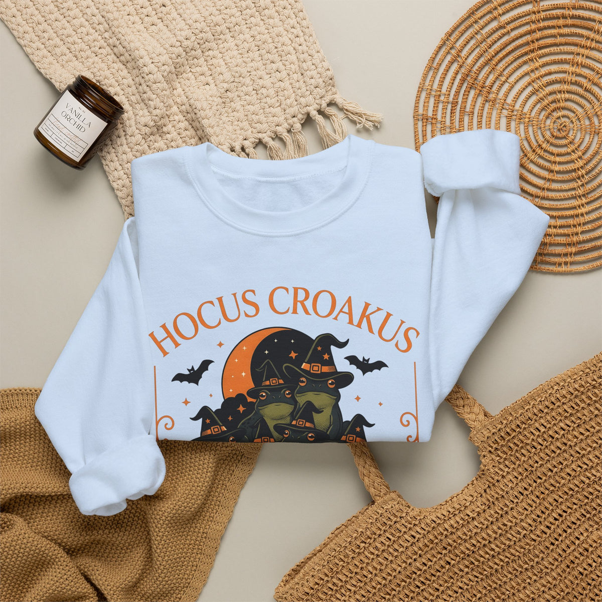 Witch Frogs Sweatshirt Halloween Animal Gift Women Cartoon Sweatshirt Toad Sweatshirt Horror Fan Comic Sweatshirt Creature Graphic Vintage Cauldrons Sweatshirt