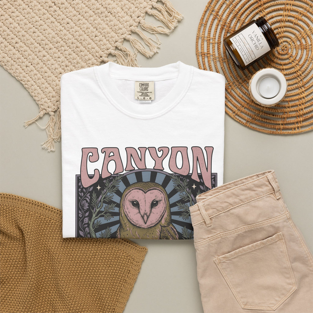 Barn Owl Boho Chic Fauna Gift Hand Drawn Owl Bohemian Fan Illustrated Colorful Blossom T-Shirt
