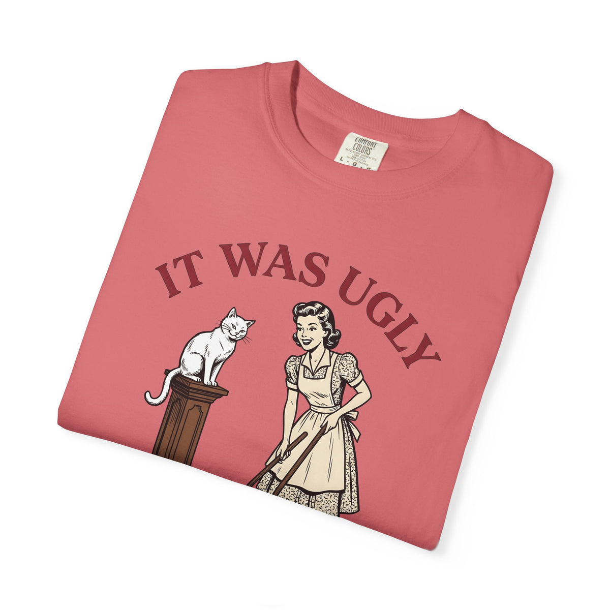Pussycat Antique Maid T-Shirt Cat Satire Gift Women Classic T-Shirt Kitty T-Shirt Feline Fan Vintage T-Shirt Parody Graphic Line Art Broken Urn