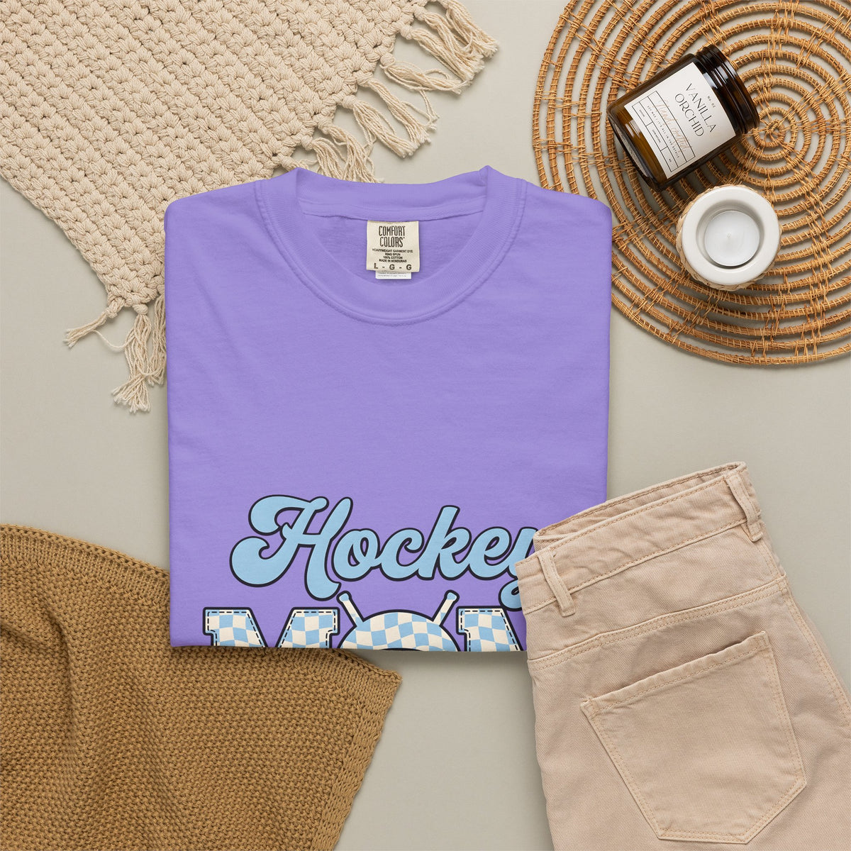 Hockey Puck T-Shirt Hockey Mom Sports Gift Women Retro T-Shirt Puck T-Shirt Hockey Fan Vintage T-Shirt Athletic Graphic Checkered Hockey Sticks