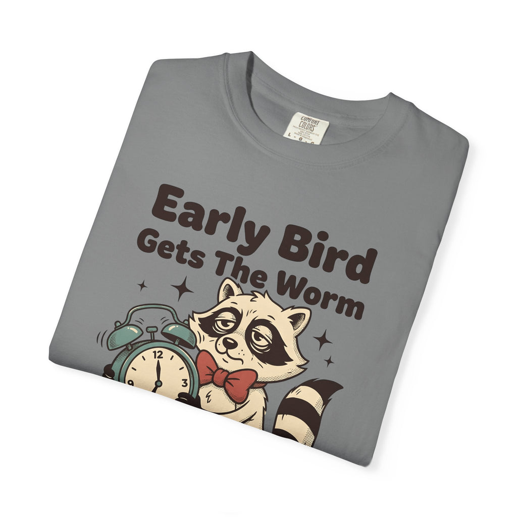 Raccoon Clock T-Shirt Funny Animal Gift Women Cartoon T-Shirt Clock T-Shirt Humor Fan Comic T-Shirt Wildlife Graphic Retro Stars T-Shirt
