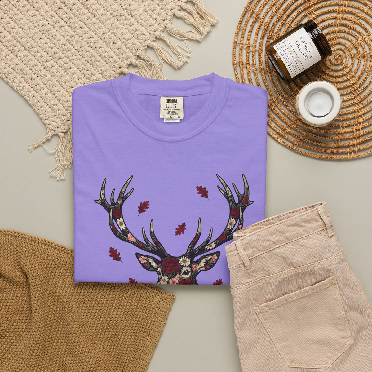 Flower Stag T-Shirt St. Valentine's Day Wildlife Gift Women Rustic T-Shirt Deer T-Shirt Valentine Fan Vintage T-Shirt Animal Graphic Retro Garden