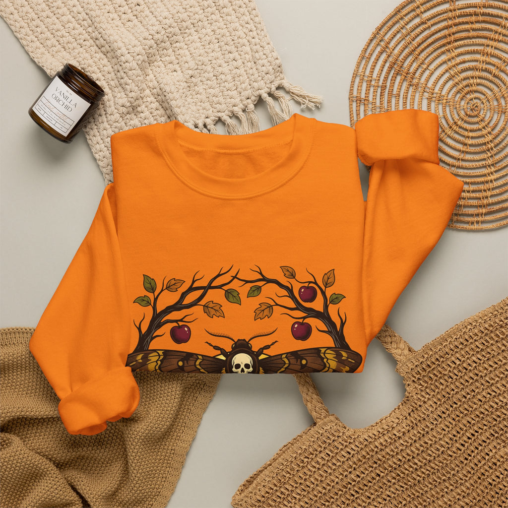 Moth Skull Sweatshirt Halloween Horror Gift Women Retro Sweatshirt Insect Sweatshirt Horror Fan Creepy Sweatshirt Macabre Graphic Sketch