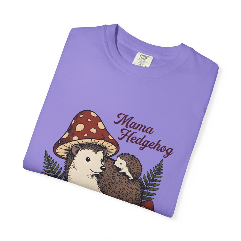 Hedgehog Group T-Shirt Moms Wildlife Gift Women Forest T-Shirt Porcupine T-Shirt Mother Fan Woodland T-Shirt Animal Graphic Retro Toadstools T-Shirt