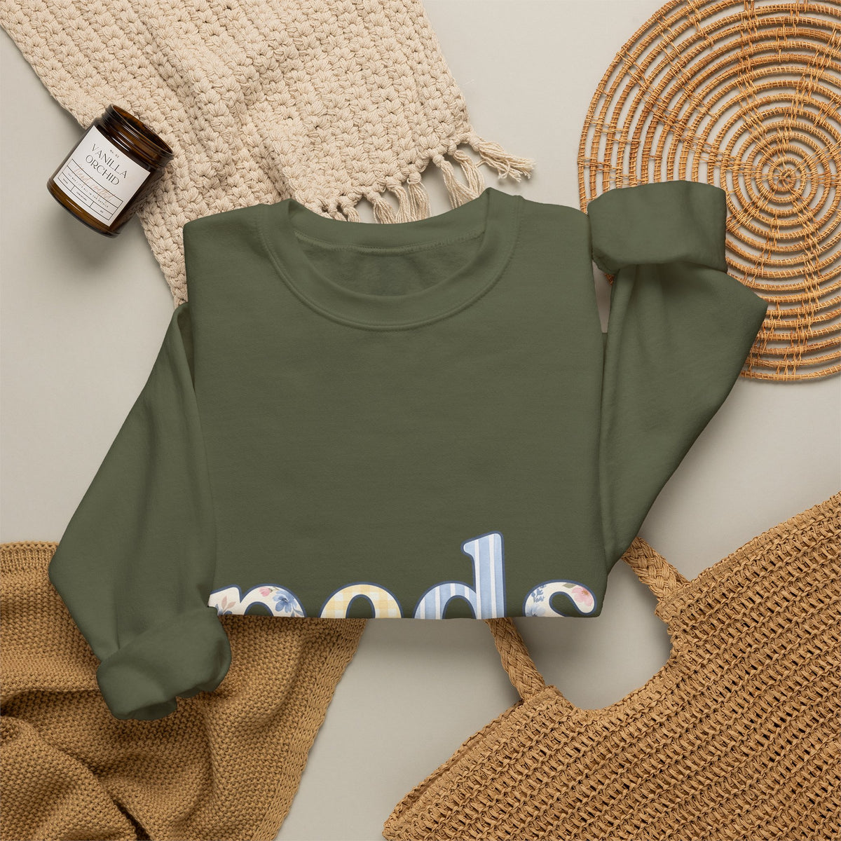 Floral Monogram Sweatshirt Nurses Hospital Gift Women Pale Colors Sweatshirt Initial Sweatshirt Nurse Enthusiast Pastel Sweatshirt Medical Graphic Old School