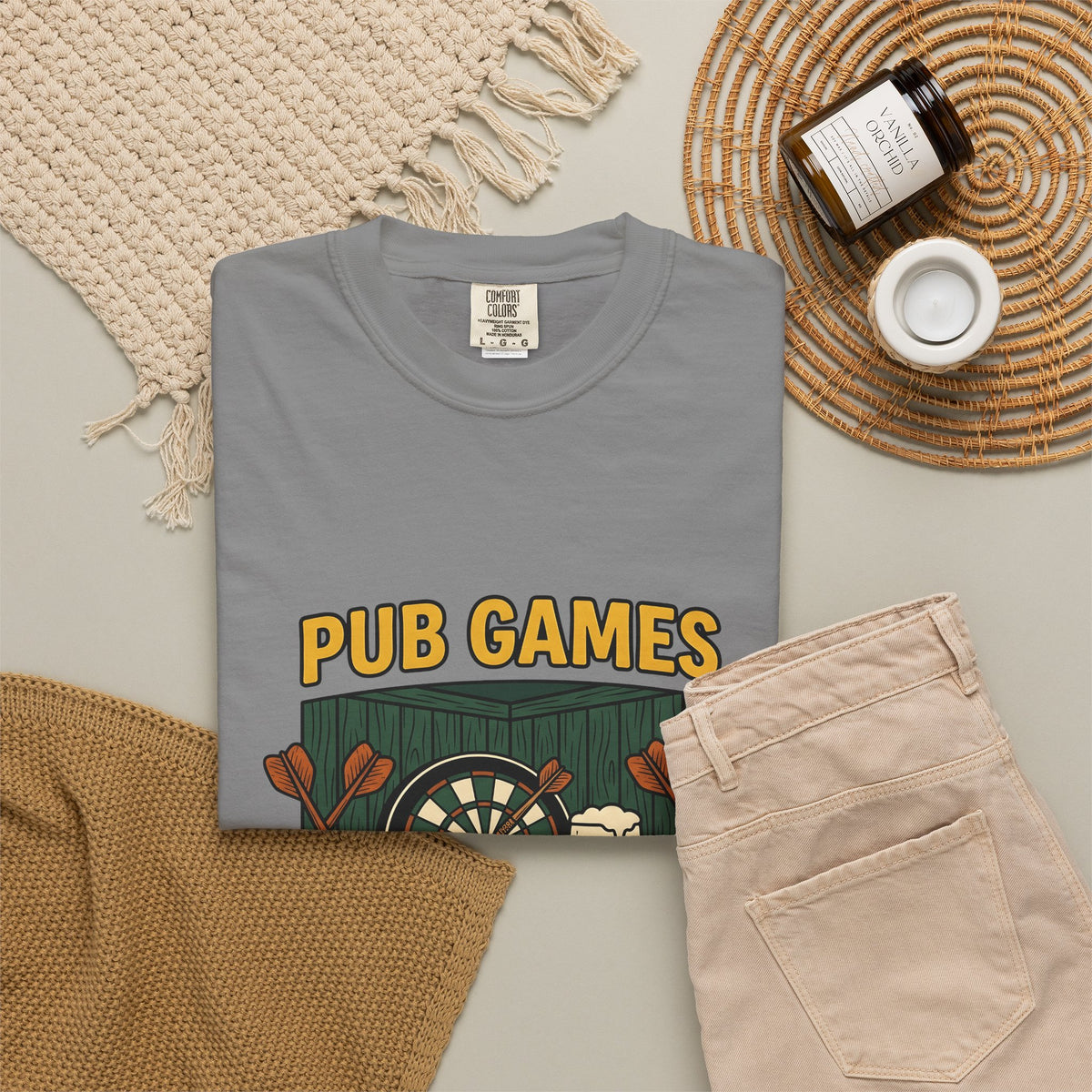 Darts Game T-Shirt Sports Lounge Gift Women Grunge T-Shirt Darts T-Shirt Athlete Fan Distressed T-Shirt Relaxation Graphic Cartoon Ale Glass T-Shirt