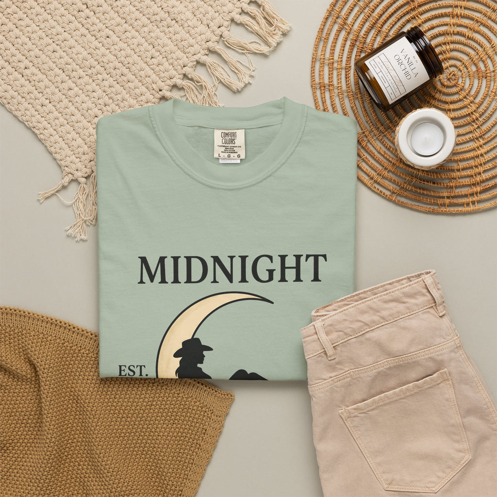 Cowgirl Moon Cowgirl Ranch Gift Cartoon Moonlight Cowgirl Fan Toon Farm Sketch Riding Boots T-Shirt